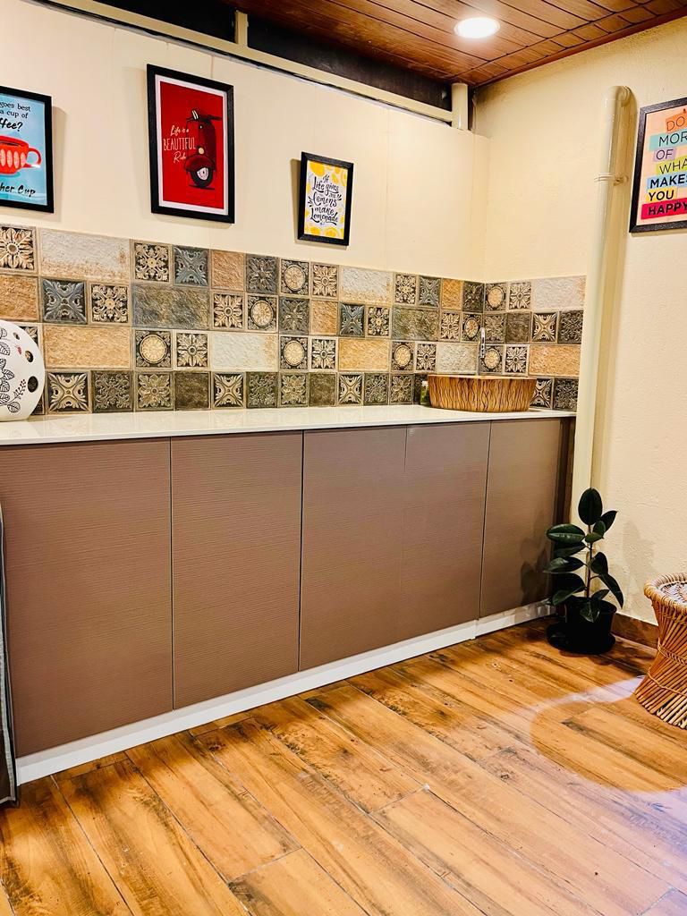 Brown Counter Kitchen — BTM Layout Bangalore